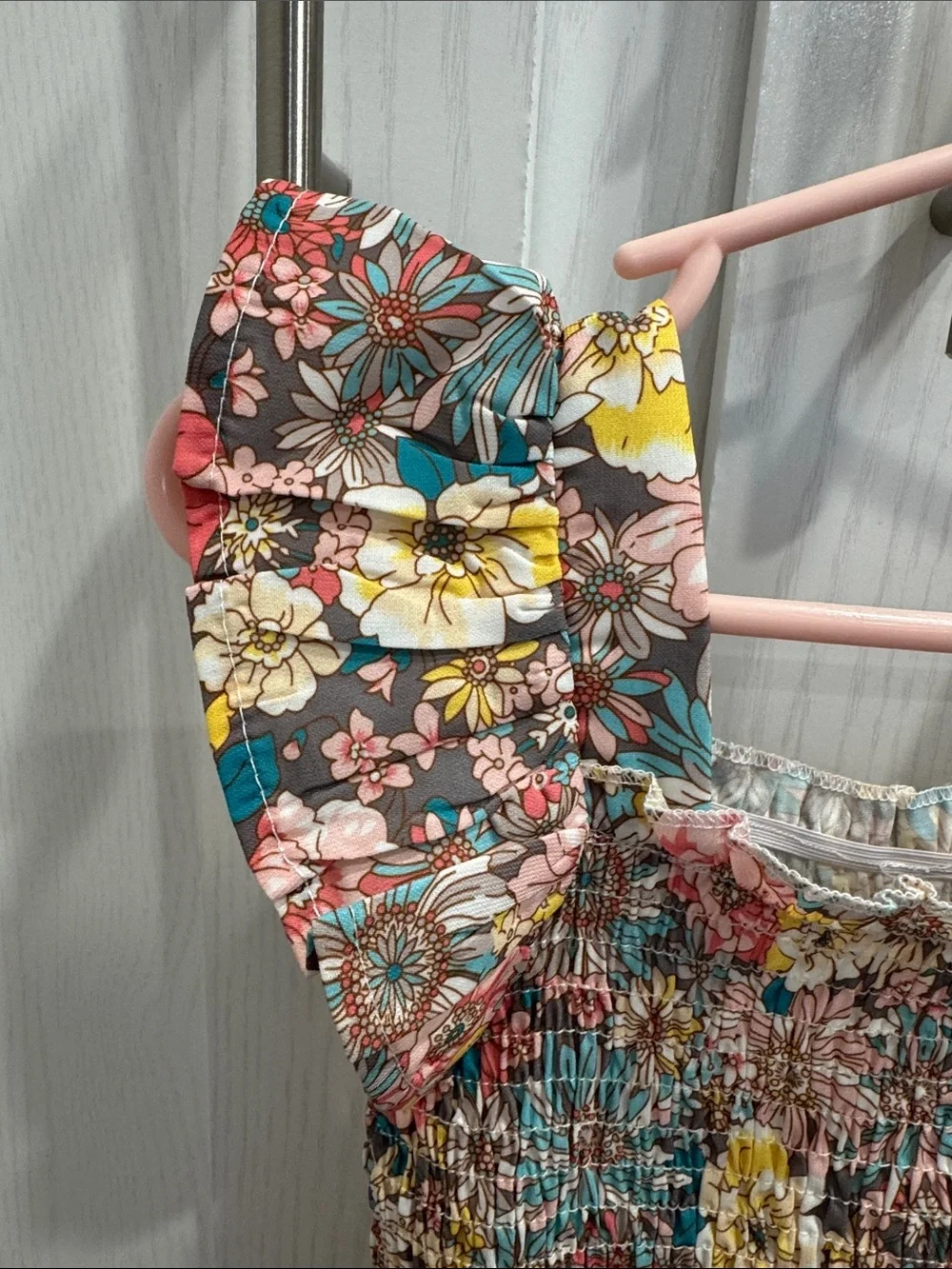 SHEIN shoulder floral bright